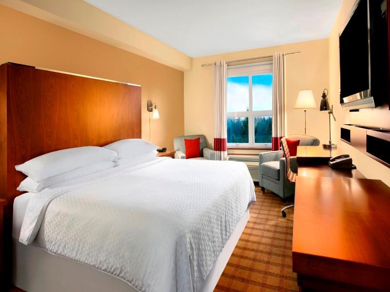 Four Points By Sheraton Victoria Gateway Langford Bagian luar foto