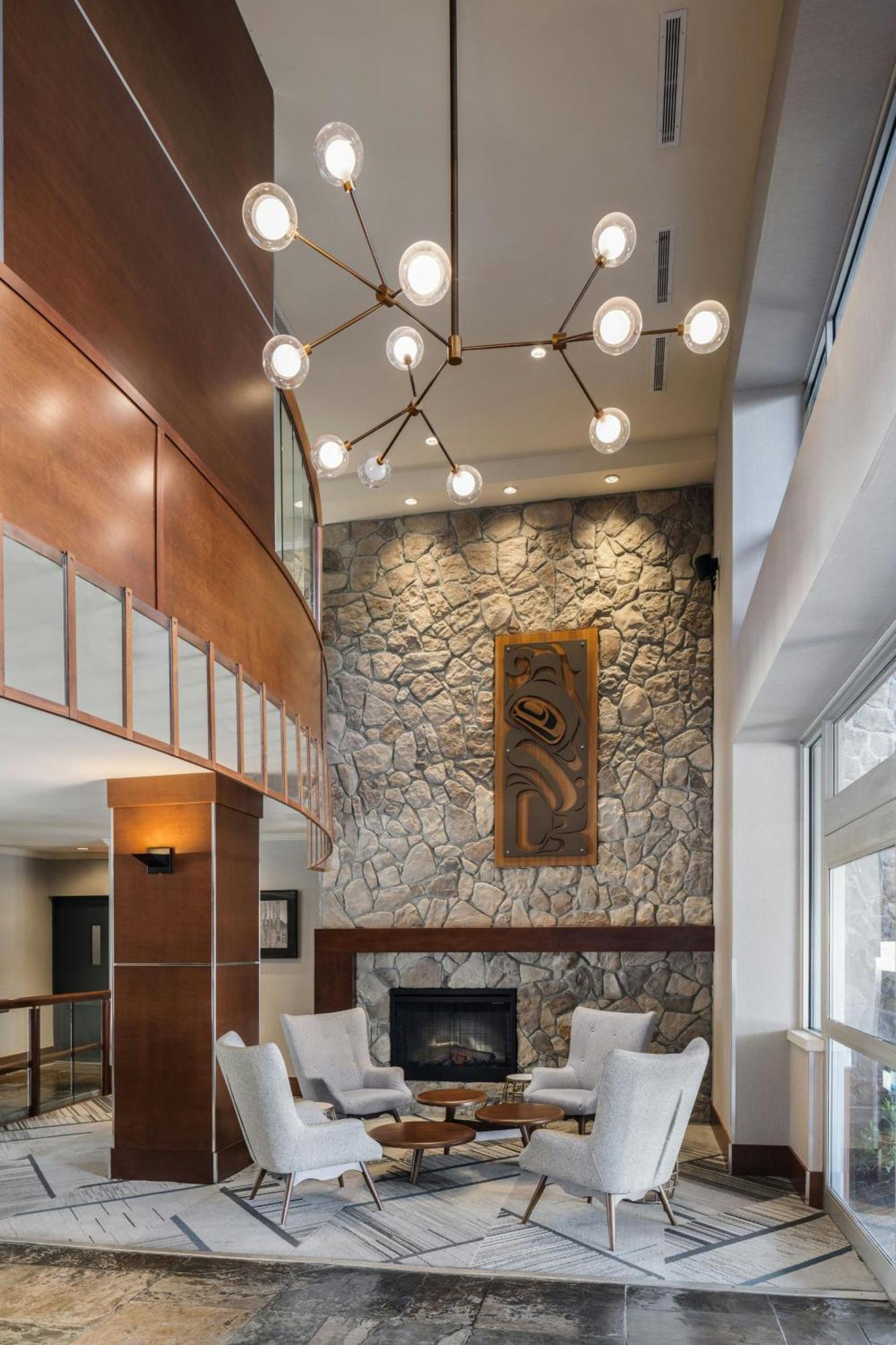 Four Points By Sheraton Victoria Gateway Langford Bagian luar foto